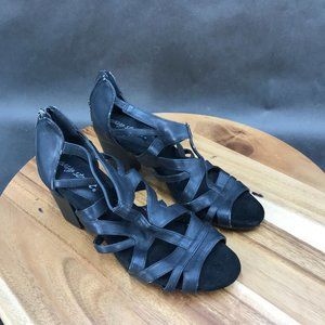 Easy Street Black Gladiator Wedge Zip Up Sandals Womens Size 6